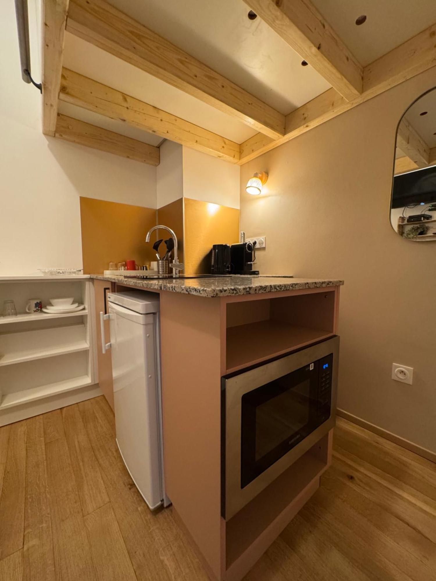 Cosy Faubourg National Appartement
